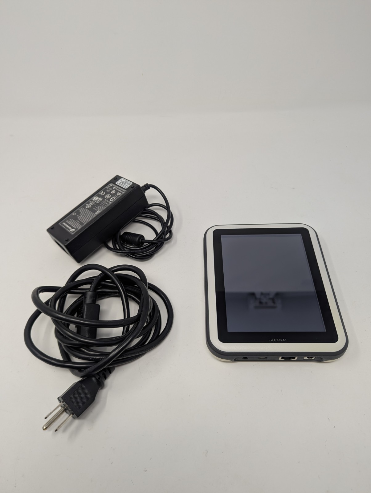 Laerdal Simpad 200-30150 Touchscreen Control Pad with Power Adapter