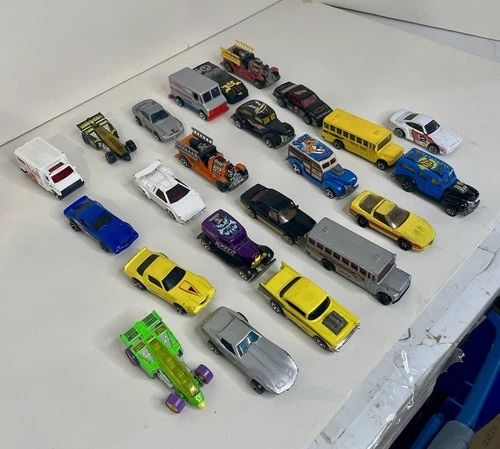 Lot of 22 Vintage Hot Wheels Cars from 70s & 80s