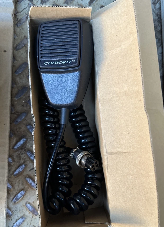 Cherokee CBS-500 CB BASE STATION, mint condition, open box, tested good - Image 4 of 4