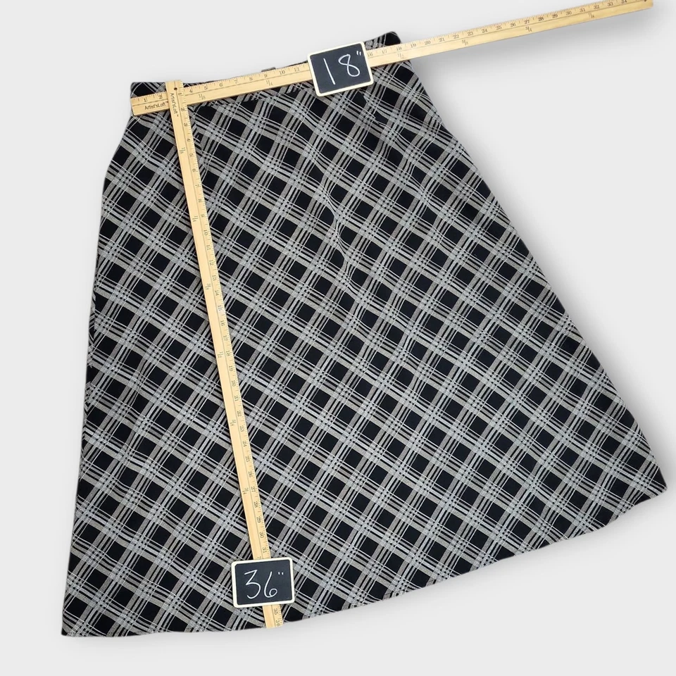 Falda Lane Bryant para mujer 22/24 negra a cuadros línea A cintura elástica longitud midi Foto 4 de 4