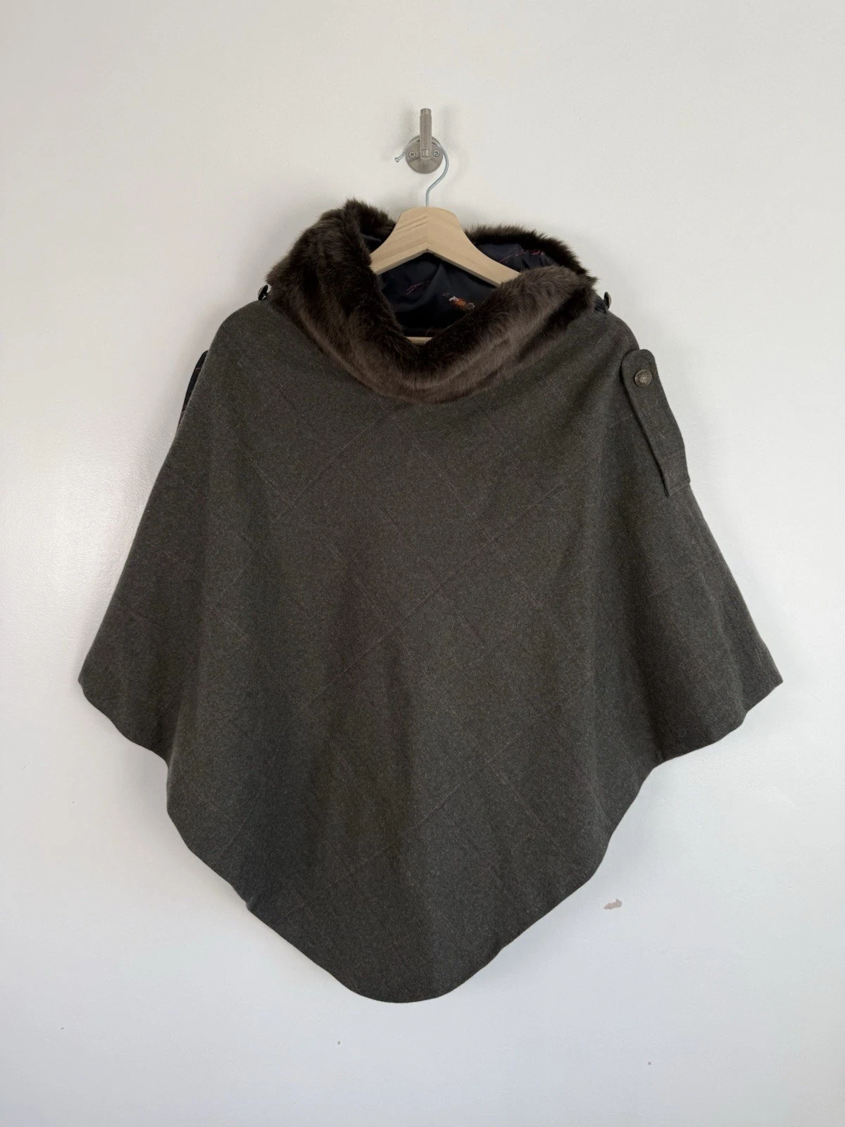 Joules Tweed Cape Poncho Green Womens Hazelwood Check Wrap Fur Collar Race