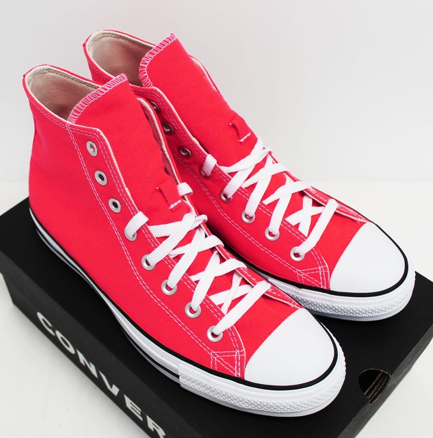 chuck taylor nike flyknit