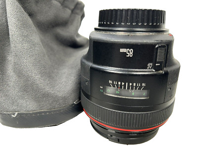 Canon Lens EF 85mm f/1.2L II USM + Tasche