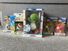 Poochy & Yoshi’s Woolly World Nintendo 3DS Game Complete Bundle With All Amiibos