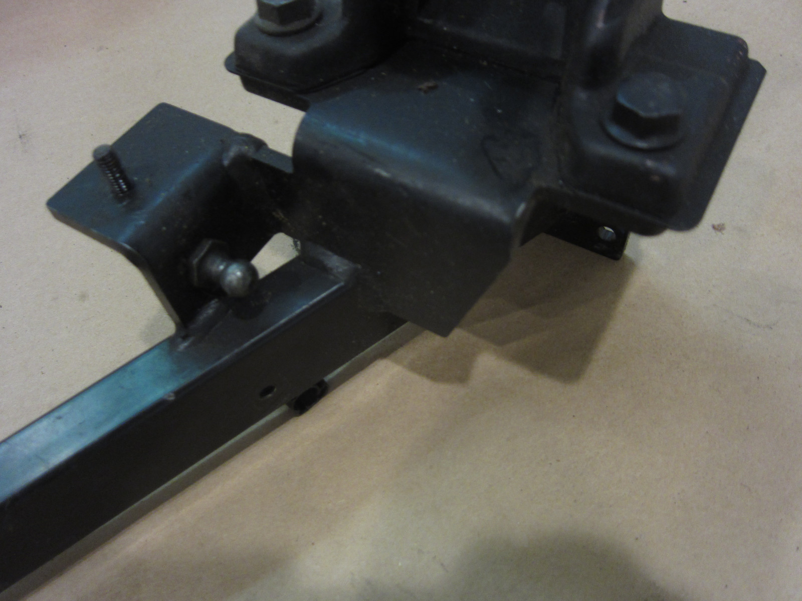 Ferrari 360,430 Spider - LH Side Bracket For Covertible Top