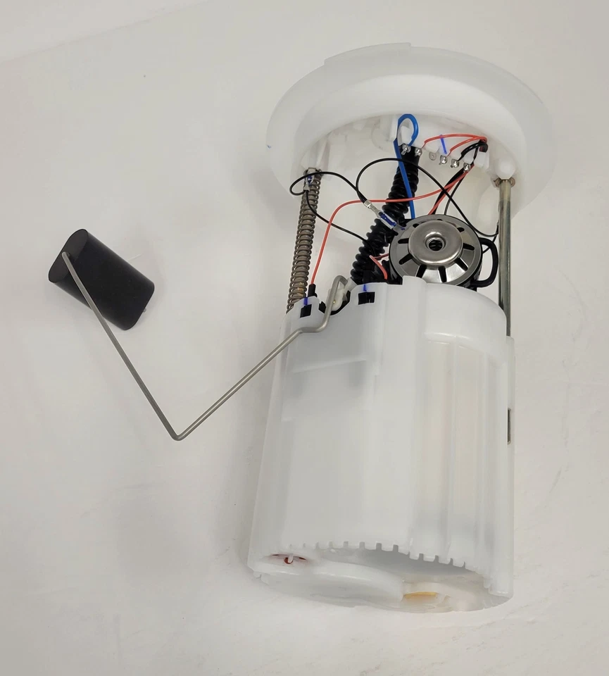 Bosch Fuel Pump Module 0580314044 for 07-13 Volvo S40 V50 C70 L5-2.5L - Image 4 of 4