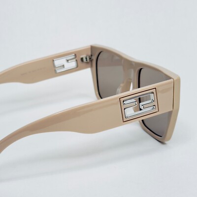 FENDI BAGUETTE Logo 40124 Beige Fashion Mask Chunky Bold  display picture 1