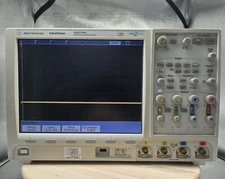 Used Agilent DSO7104A - Digital Storage Oscilloscope 1GHz 4GSa/s (Opt. mem 8M)