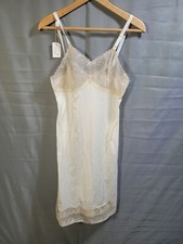 Vintage Caresse Slip Womens 34 Beige Lace Intimate Dress Lingerie Union Made New