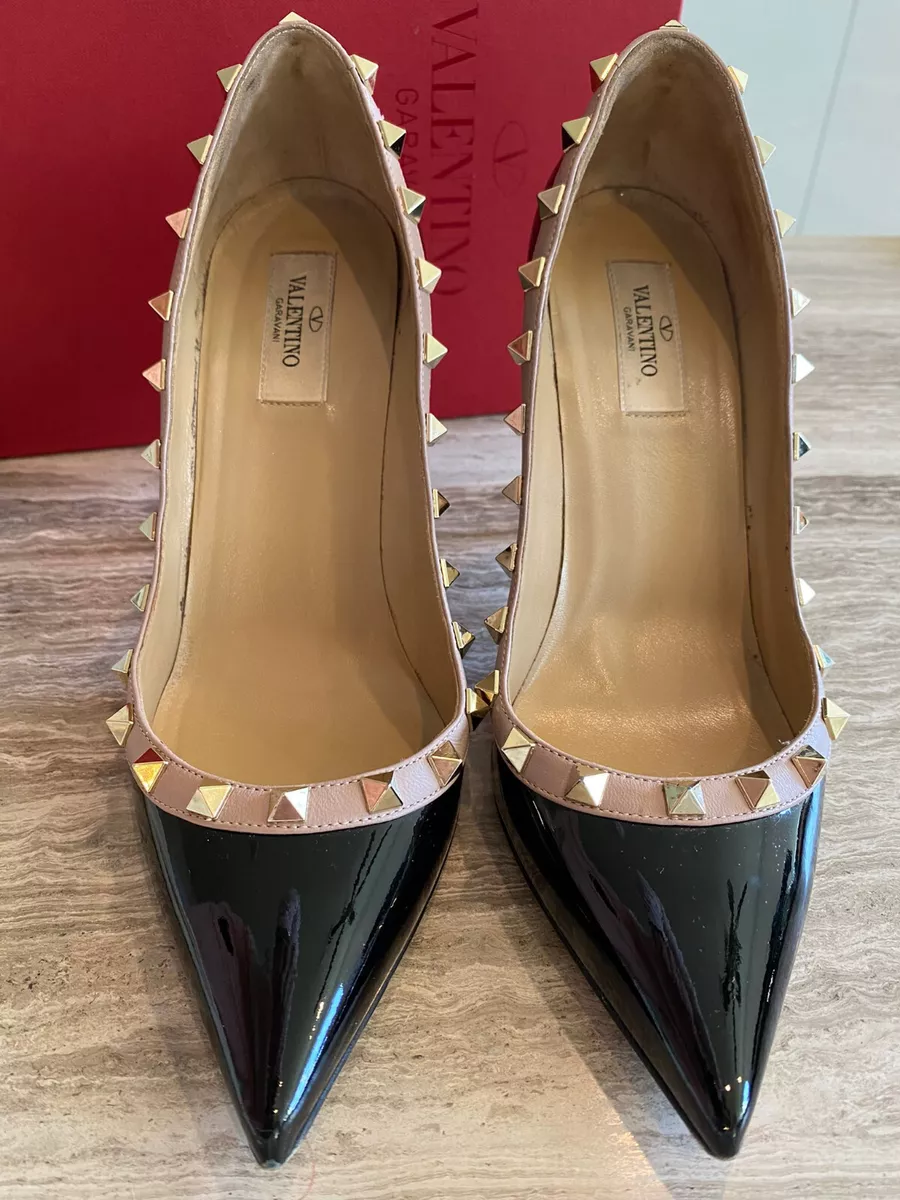 Valentino Garavani Rockstud pointed-toe pumps - Neutrals