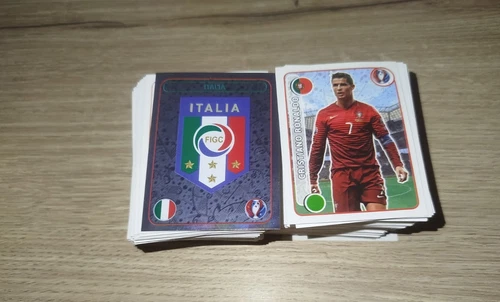 CALCIATORI PANINI EURO 2016 LOTTO DI 580 FIGURINE DIVERSE CON 16 ARGENTATE
