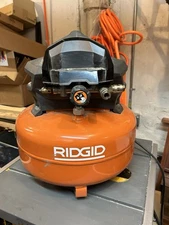 RIDGID OF60150HB 6 Gal. Portable Electric Pancake Air Compressor