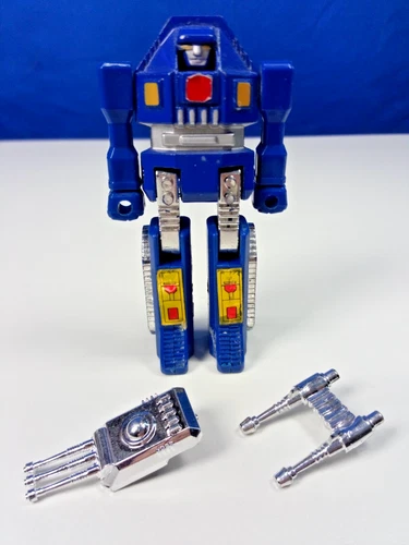 Vintage 1984 Bandai GOBOTS GO BOTS  -  Tank with accessories    A