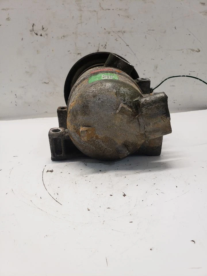 交流电压缩机 6 气缸 Thru 8/99 适合 99-00 前置 1422428 — 第 2/4 张图片