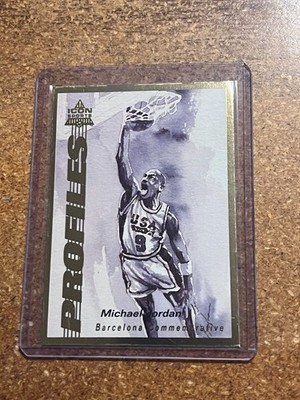 1992-93 Icon Sports Gold Basketball Profiles # 18 Michael Jordan Team USA