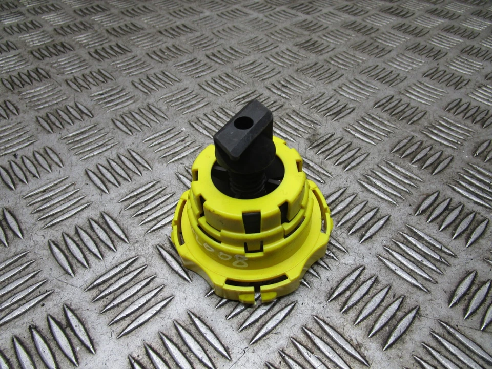 Peugeot 2008 2015 5 puertas abrazadera de tuerca de fijación de rueda OEM Foto 3 de 4