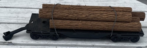 Lionel 9019-T-5A Flat Bed With Wood Train Car USED FREE SHIPPING