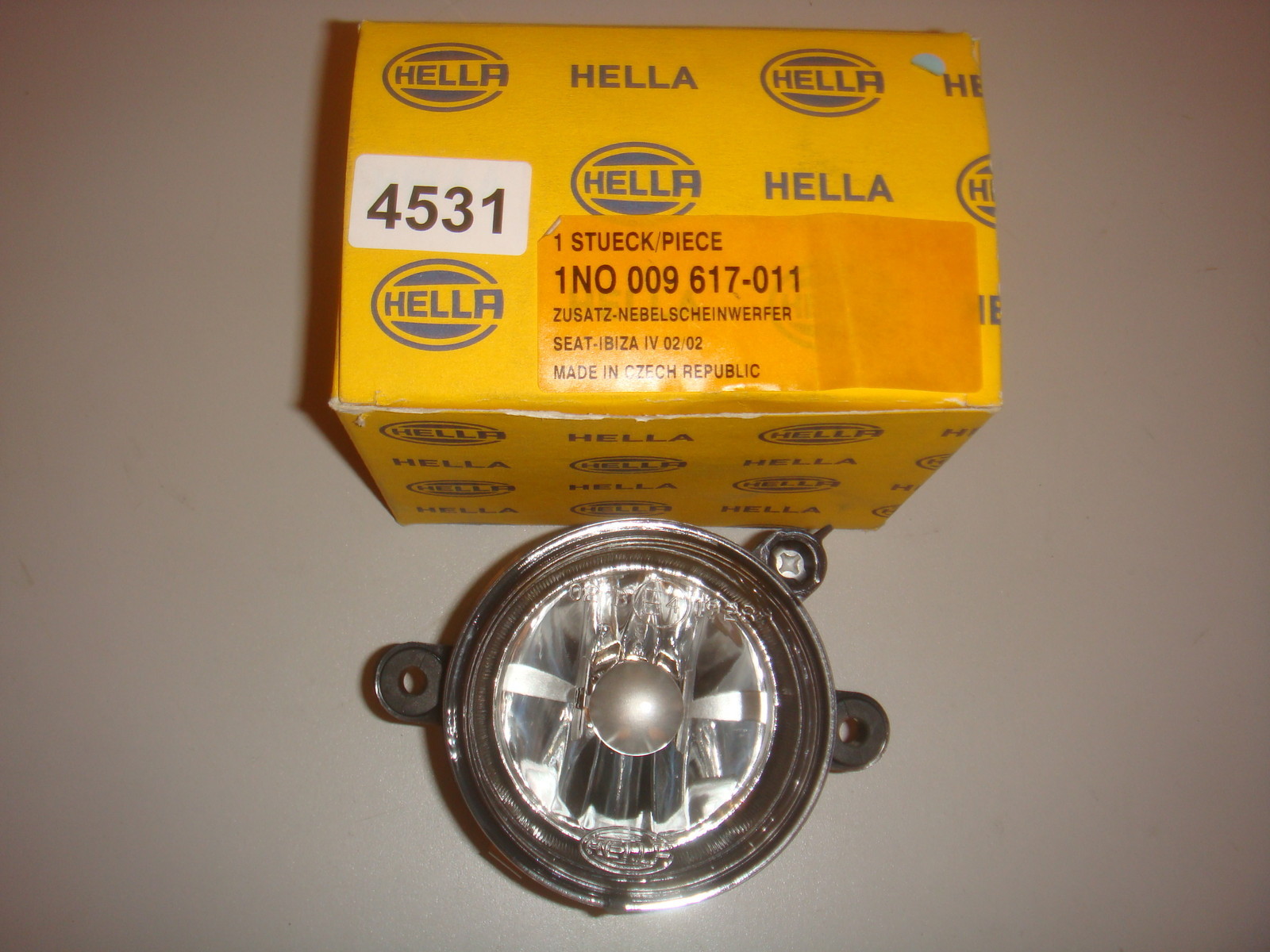 Antibrouillard Seat Ibiza IV avec faisceau anti-brume Hella haute visibilité 6L0941703