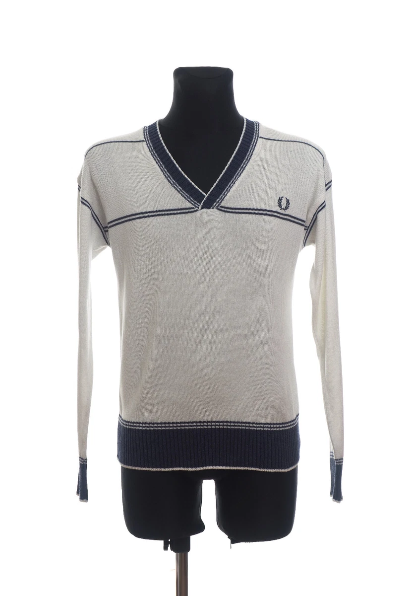 Fred perry hot sale v neck sweater