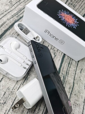 99% NW Apple iPhone SE - 128GB - Gray (Unlocked) (CDMA + GSM