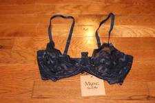 BNWT Coco de Mer Margot Plunge Bra MSRP 70!!!