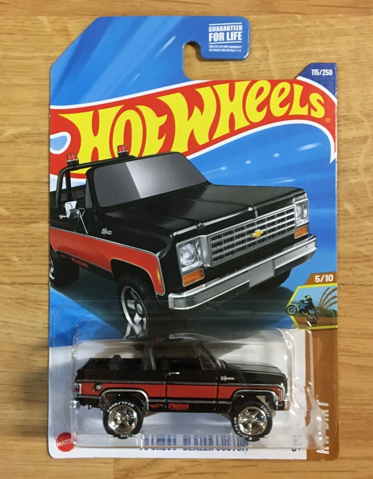 Hot Wheels 5/10 '75 Chevy Blazer Custom CUSTOM Super Real Riders Wheel Swap - Image 3 of 4