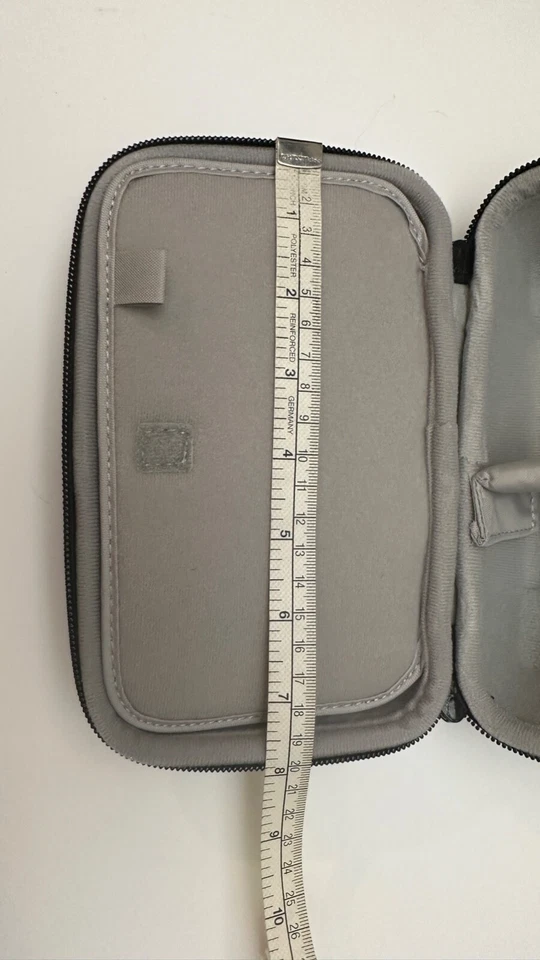 NEW! Lowepro Dashpoint AVC 1 Hard-Shell Case (Black) - Image 4 of 4