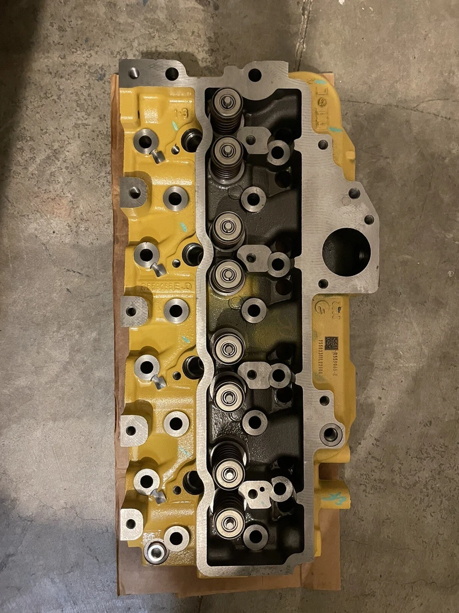 John Deere RE525457 - 4CYL 2V CYLINDER HEAD, R559065E NEW | eBay 