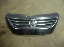 09-12 VOLKSWAGEN CC Front Bumper Cover Upper Chrome Moulding Grille Assembly