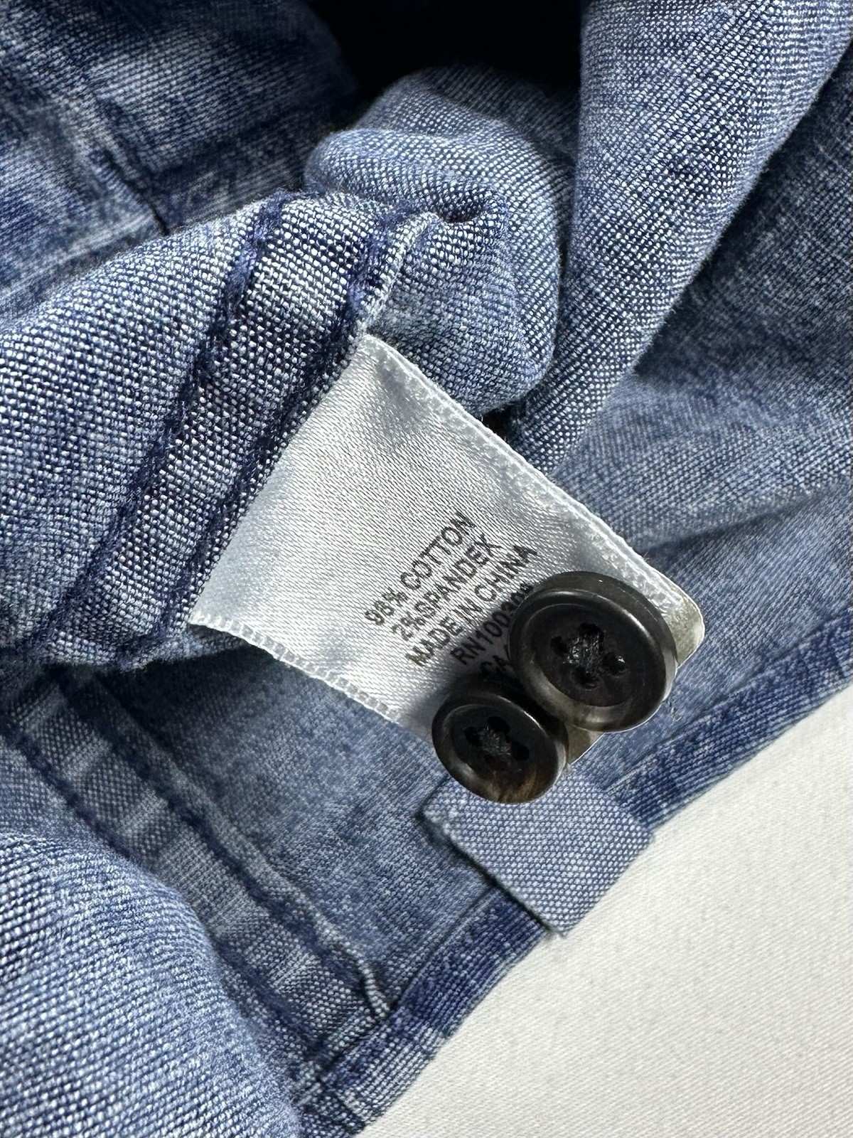 Peter Millar Indigo Chambray Button Down Shirt Me… - image 6