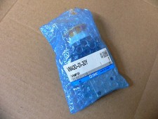 Smc Vm430-01-30Y Vm4300130y 3 Port Mechanical Valve Smc Vm430-01-30Y Vm4300130y