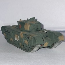 WWII British Churchill Tank built & painted 1/76 scale 77175