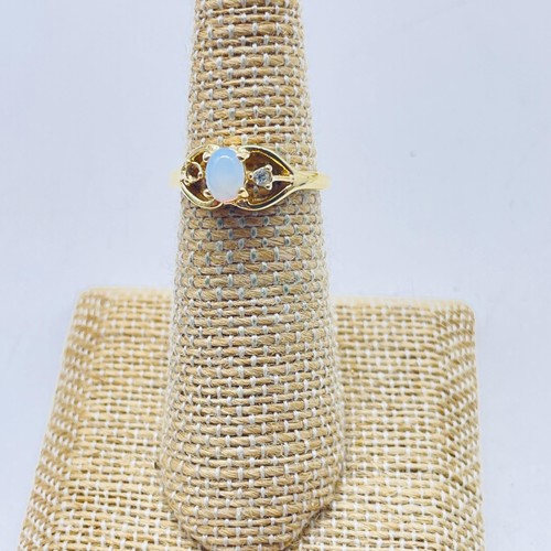 2 gelbgoldfarbene Ringe Damen grüner Cabochon & weiße opalähnliche Steine - Bild 6 von 9