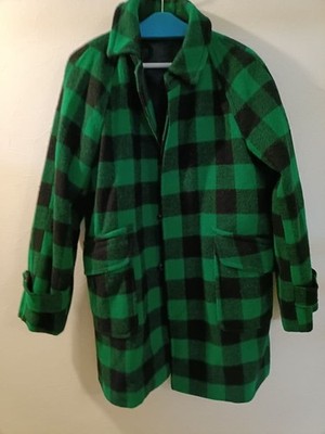 JOHNSON WOOLEN MILLS Green Buffalo Check Wool Coat Size L USA Made