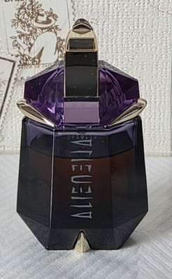 MUGLER Alien Eau de Parfum, Damen-Parfum, Amberartig, holzig und blumig