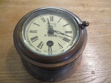 Sehr alte mechanische Schiffsuhr Smiths Enfield England 8 Tage Uhr Messing