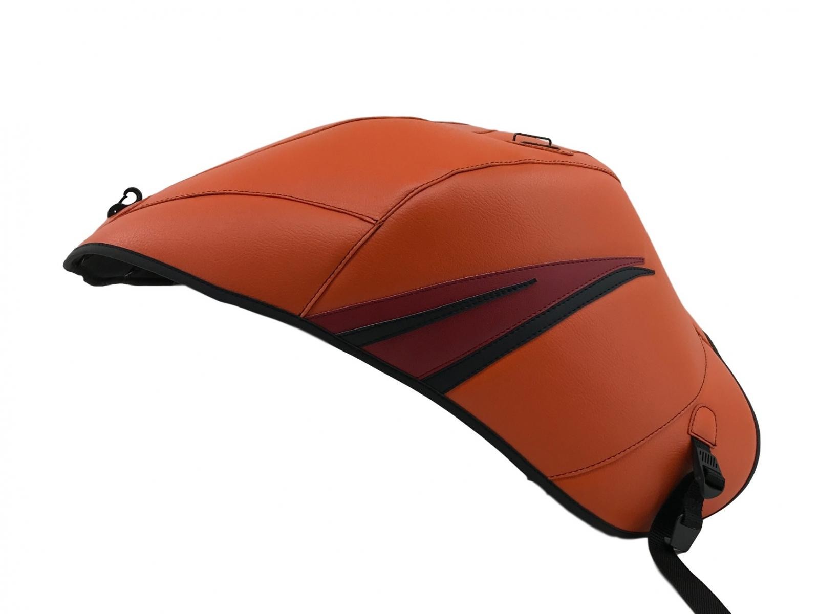 Cache réservoir Suzuki Hayabusa 1300 en cuir synthétique de prestige Top Sellerie France