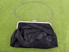 Borsa a mano Steve Madden pochette formale nera argento satinato cromato stile rosa