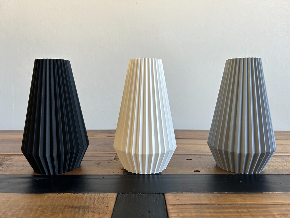 3D Printed Vase Ribbed Vase Flower Vase Ornamental Vase Dried