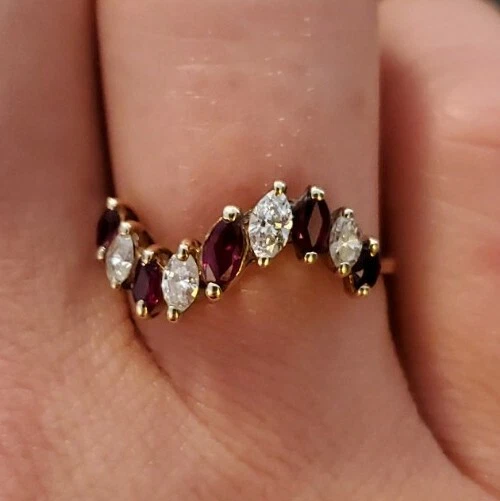 Anillo estilo vintage con escudo de oro de 14k marquesa diamante y rubí banda remolino talla 7,25 Foto 4 de 4