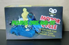MOTO MECANIQUE  HARLEY DAVIDSON ELECTRA + SIDE CAR SIDECAR ACE TOY 1979  
