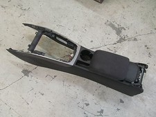 Mittelkonsole mit Armlehne Stoff Audi A4 8K5 Avant Modell 2014  8K0864981F