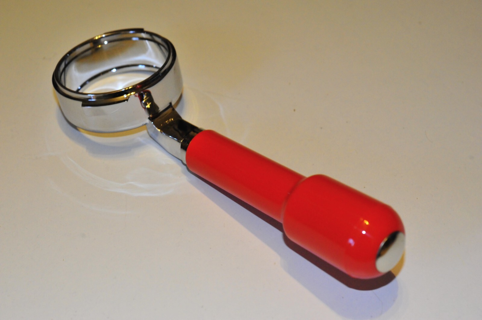 Bodenloser Siebträger rot, für Gaggia (Classic, Baby...) Neuware, B-Ware