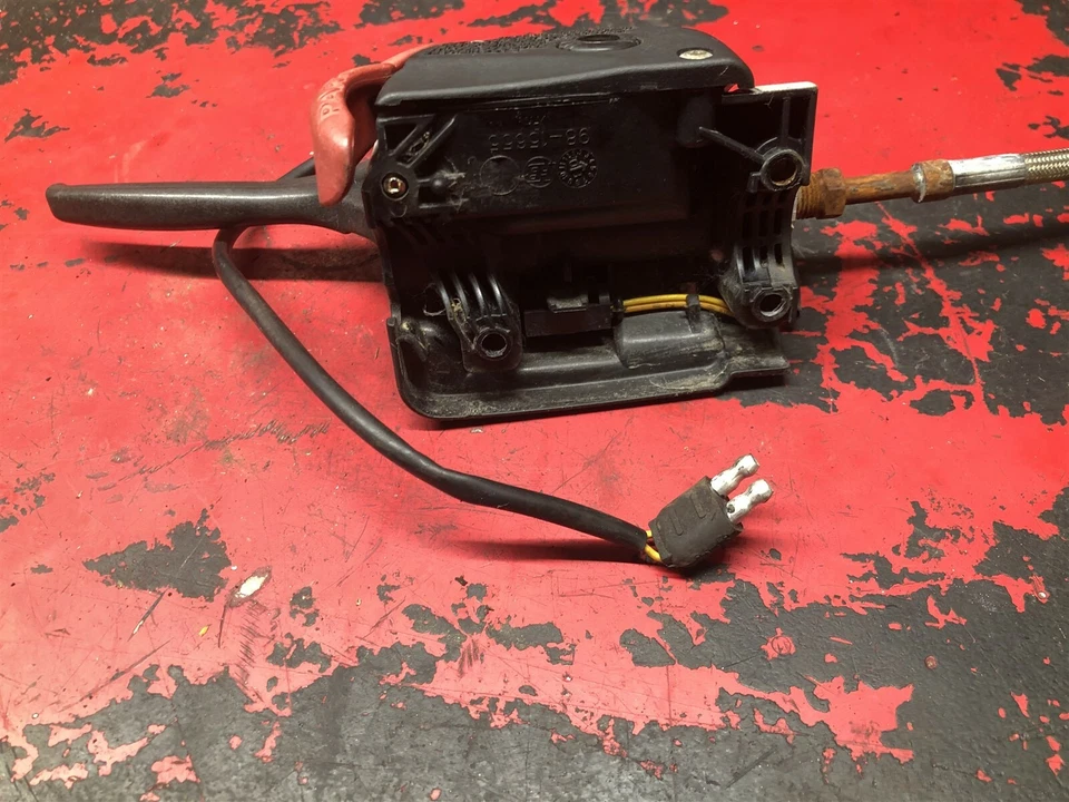 Cilindro maestro de freno Polaris 600 IQ Shift Rush RMK Switchback Indy 800 08 09-19 Foto 3 de 3