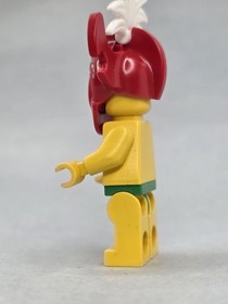 LEGO Minifigure pi068 Islander King Kahuka - Vintage 6236 6262 6256 6278 9d