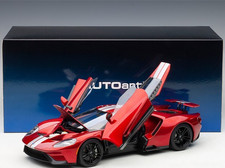 AUTOart 1/18 FORD GT 2017 Red Diecast Car Model 72943