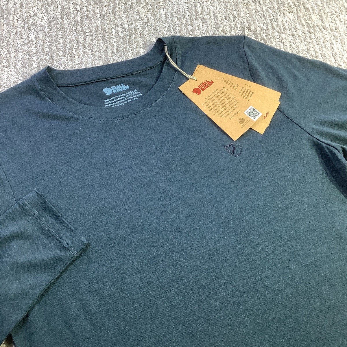 SSZ MENS WOOL SHIRTS サイズM ネイビー Fjallraven Abisko Wool Mens Dark Navy Long Sleeve Trekking Shirt