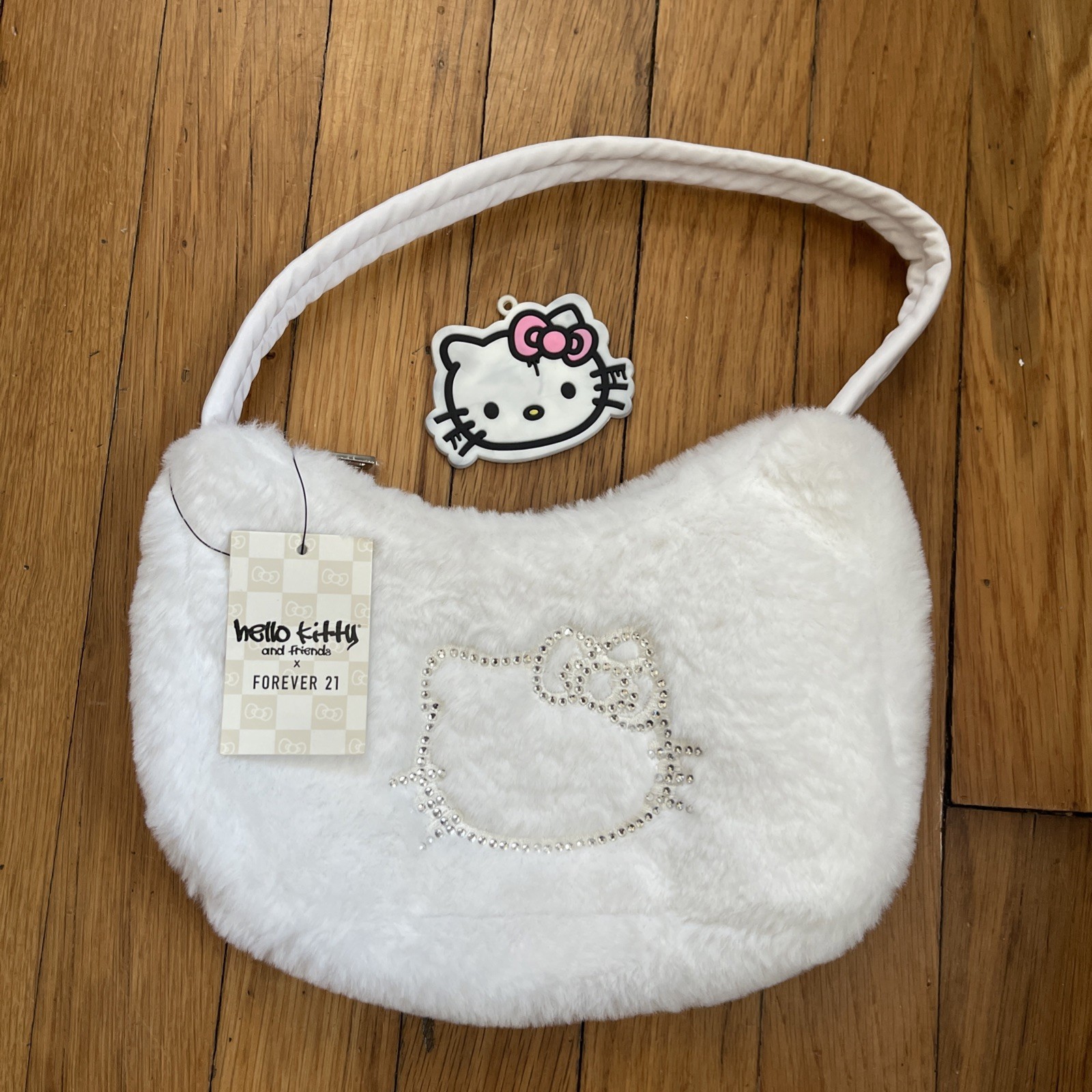 NWT Hello Kitty X Forever 21 White Faux Fur Purse Shoulder Bag Rhinestone Bling