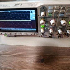 Siglent SDS1202X-E Oscilloscope Nice!