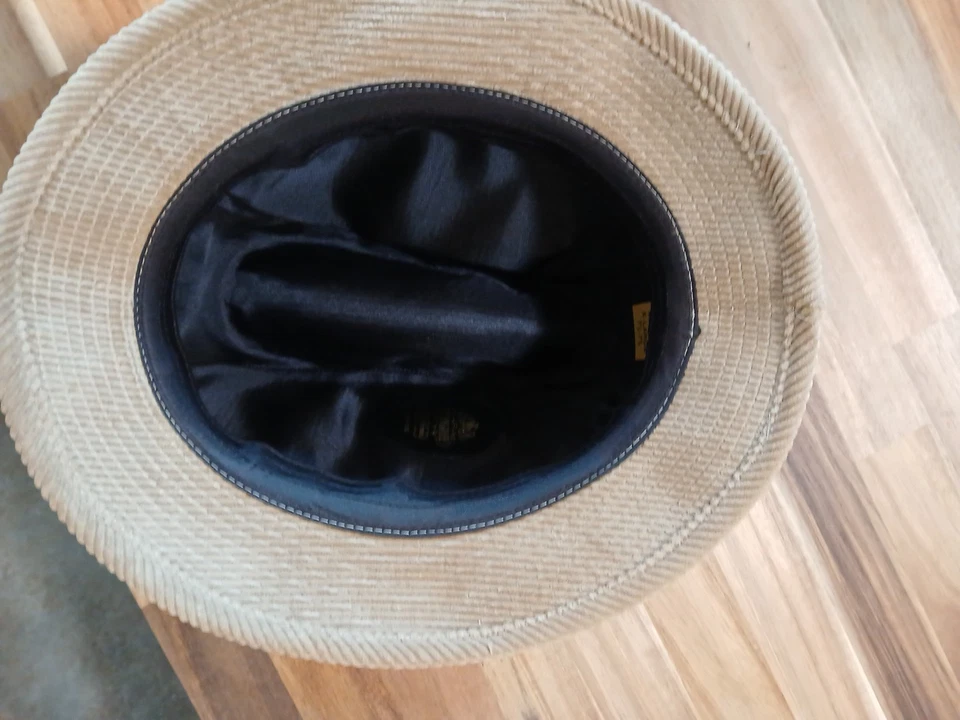 Pedigree Fifth Avenue Cordroy Men's Hat Kaki XL Men's Hat Nice Shape. Pre-owned - Image 4 of 4